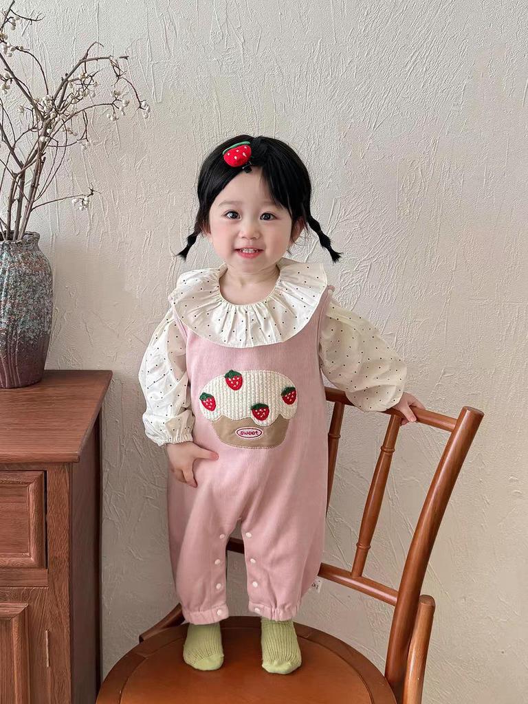 Baby Girl Autumn Dungaree & Onesie Set - Cute Two-Piece for Small Infants