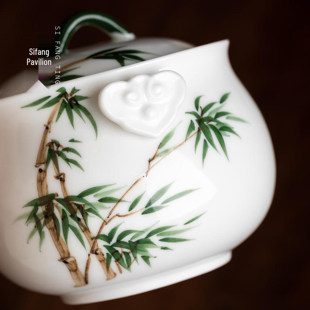 Hand-Painted White Porcelain Teapot with Anti-Scalding Handle and Built-in Filter - Chinese Kung Fu Tea Set