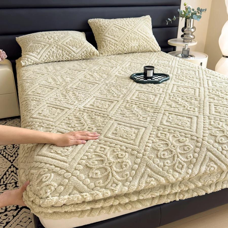 Home Milk Velvet Bed Sheet/Single/Super Single/Large/Extra Large Warm Soft Bed Sheet Mattress for Autumn Winter Home Furnishings