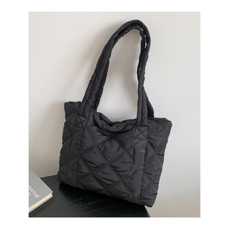 

Весенняя новая сумка-тоут для занятий для студентов колледжа, женская, большой вместимости, повседневная, универсальная, легкая, для поездок на работу чёрный