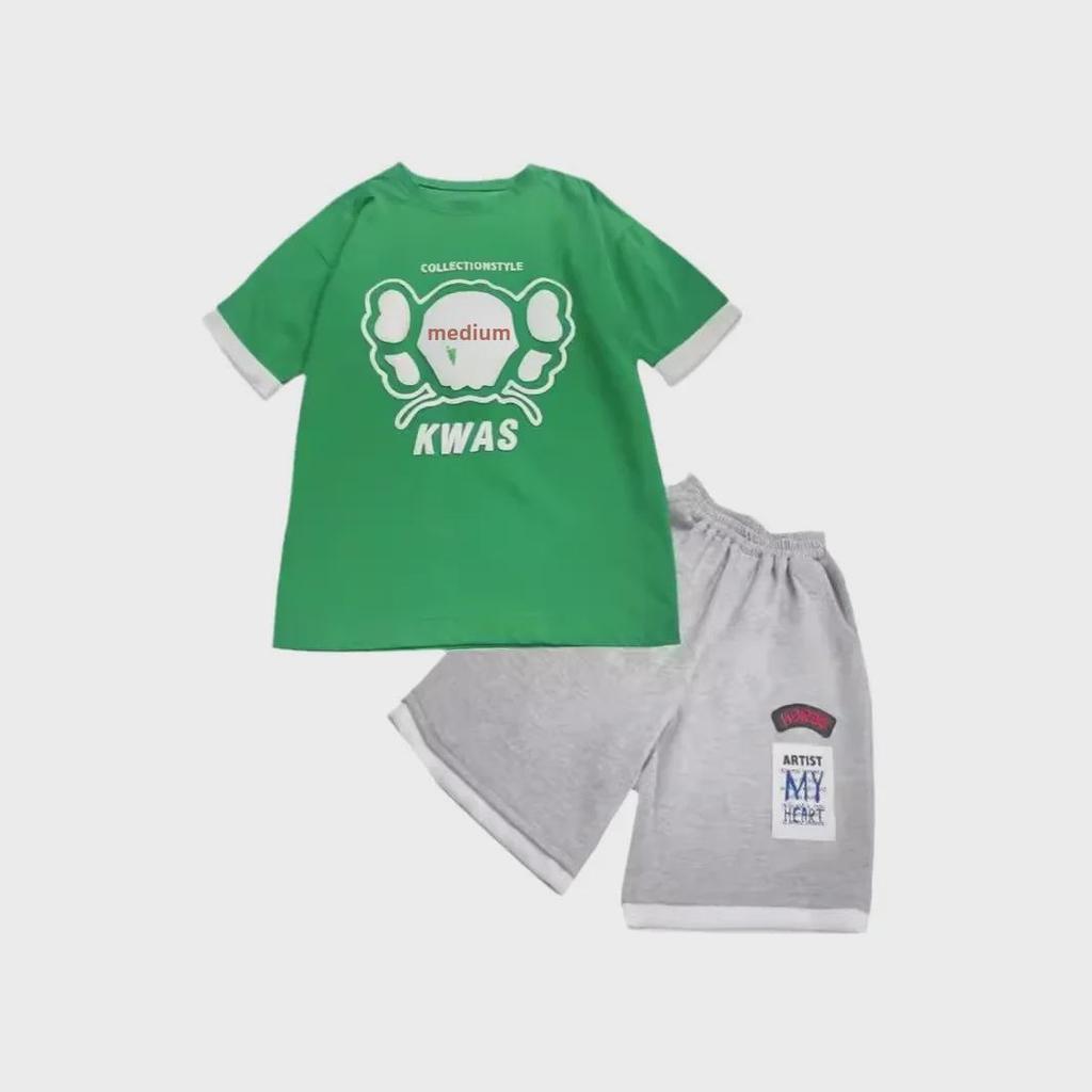 2024 Boys' Summer Short-Sleeved Outfit: Sporty & Stylish Fit for Medium and Large Boys