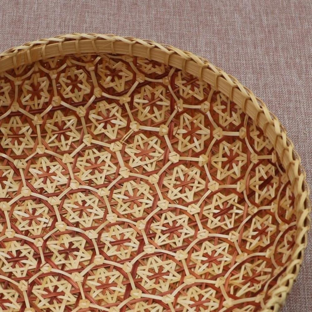 Rustic Hand Woven Bamboo Basket Ventilated Space Saving Round Foldable Tray Sturdy Storage Basket Kitchen Storage