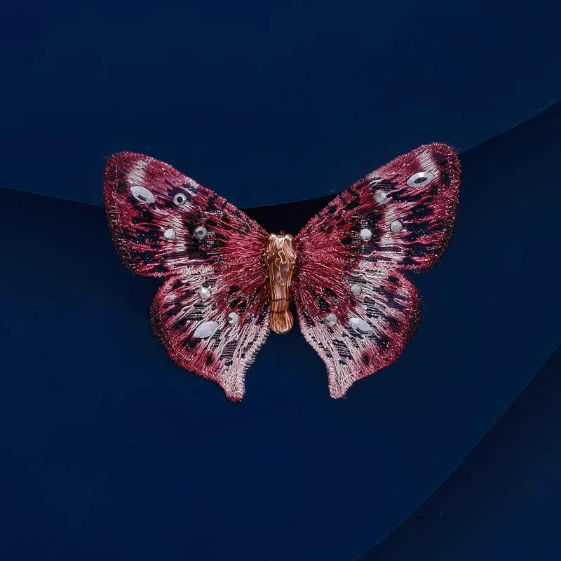 Exquisite Retro Bestickte Schmetterlingsbrosche, Damenmode Bestickte Schmetterlingsbrosche, Nischendesign-Brosche