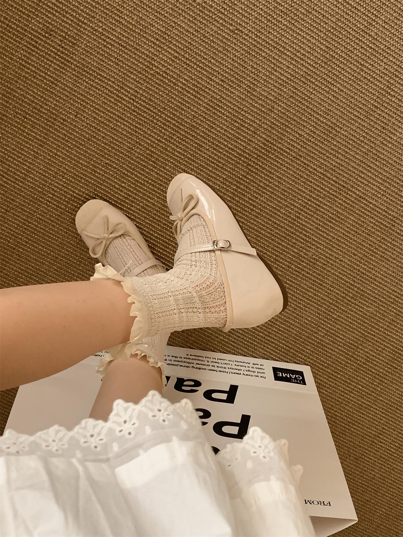 

French square head splicing one-word with flat ballet shoes 2025 spring and autumn new gentle bow light mouth single shoes 40