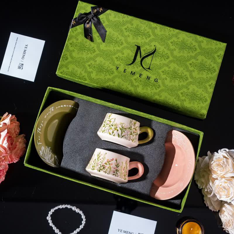 Luxury Iris Coffee Cup Gift Set