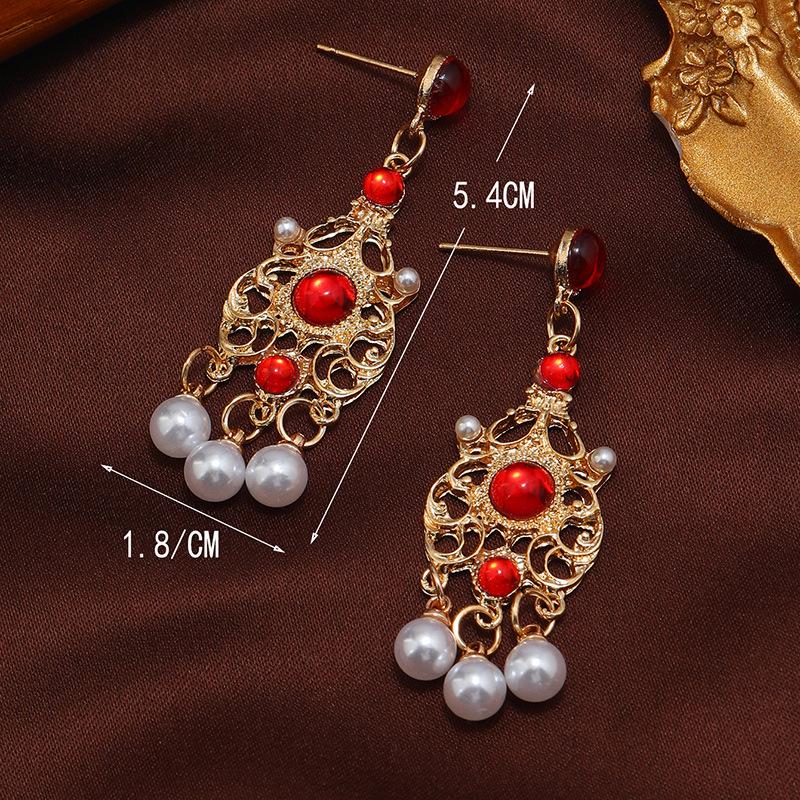 Retro Tassel Pearl Earrings: Hanfu & Qipao Ethnic Style Women s Accessory