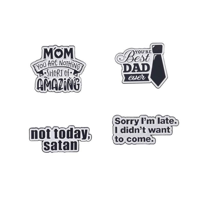 Brooch Contemporary Alloy With Eyecatching Mom Dad Letter Design For Unique Style