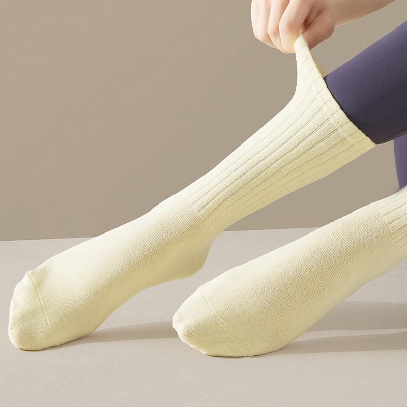 Cotton Mid-Calf Solid Color Silicone Non-Slip Sports Stockings Fitness Pilates Yoga Socks Women Dance Socks Floor Socks