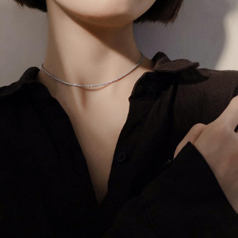 Populární stříbrná barva třpytivý řetízek na klíční kost Jednoduchý korejský styl lesklý náhrdelník