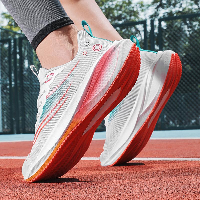 New Summer Men's Running Shoes Mesh Breathable Sneakers Race Trainer Shoes Men Outdoor Cushioning Women's Platform Sneakers