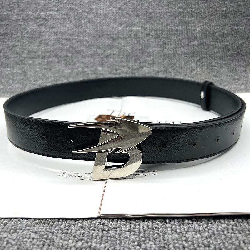 Star Black Trendy Womens Belt Elegant Pu Design Perfect For Outfits Summer