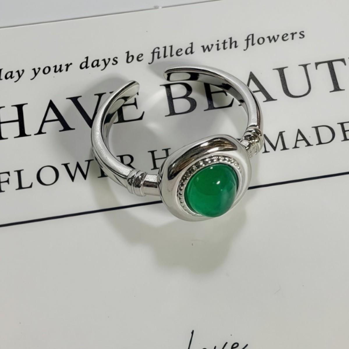 Korean Style Wide Band Oval Stone Ring for Women - Elegant Fashionable Individualistic Retro Style Finger Ring.