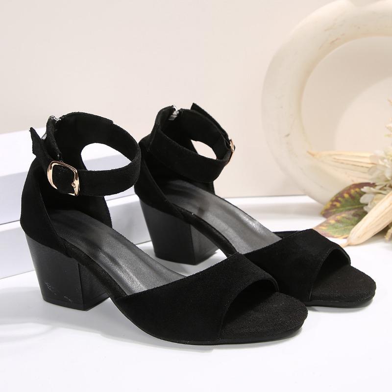

Мода 2025 Летние туфли на высоком каблуке с открытым носком Дикий мир Пряжка Женская платформа Пляжные сандалии Ремешок на щиколотке летние туфли для вечеринки 36 чёрный