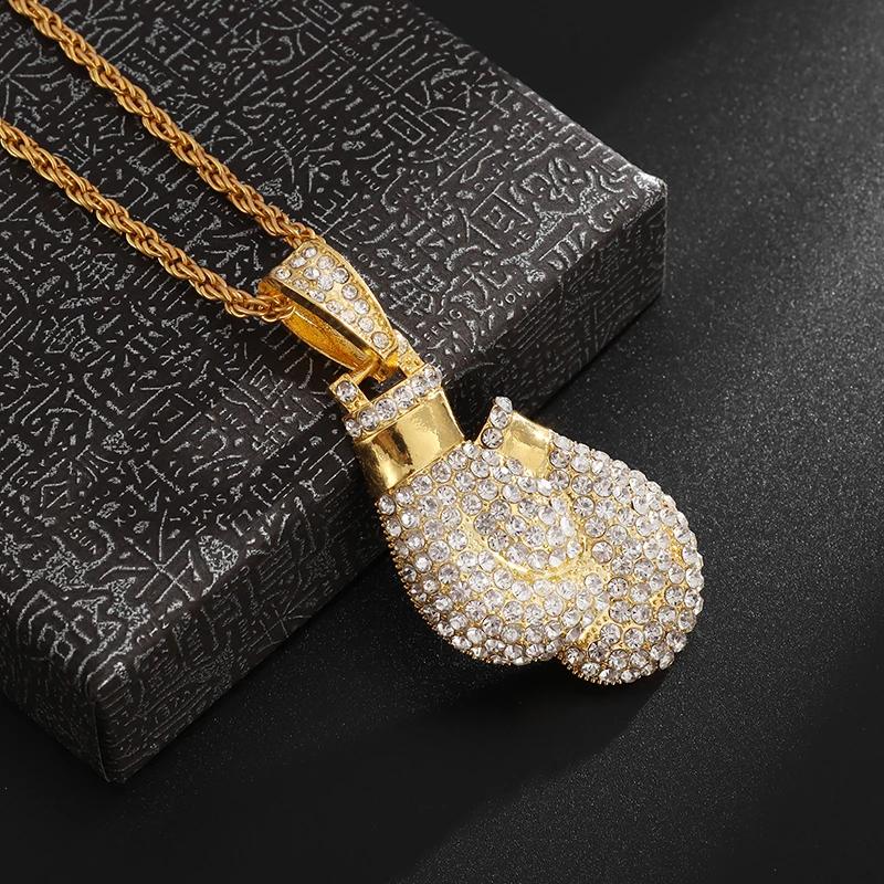 Hip-Hop Crystal Pistol Pendant, Personalized Men and Women Punk Cool Rock Rap Trend Necklace Trend Jewelry Gift