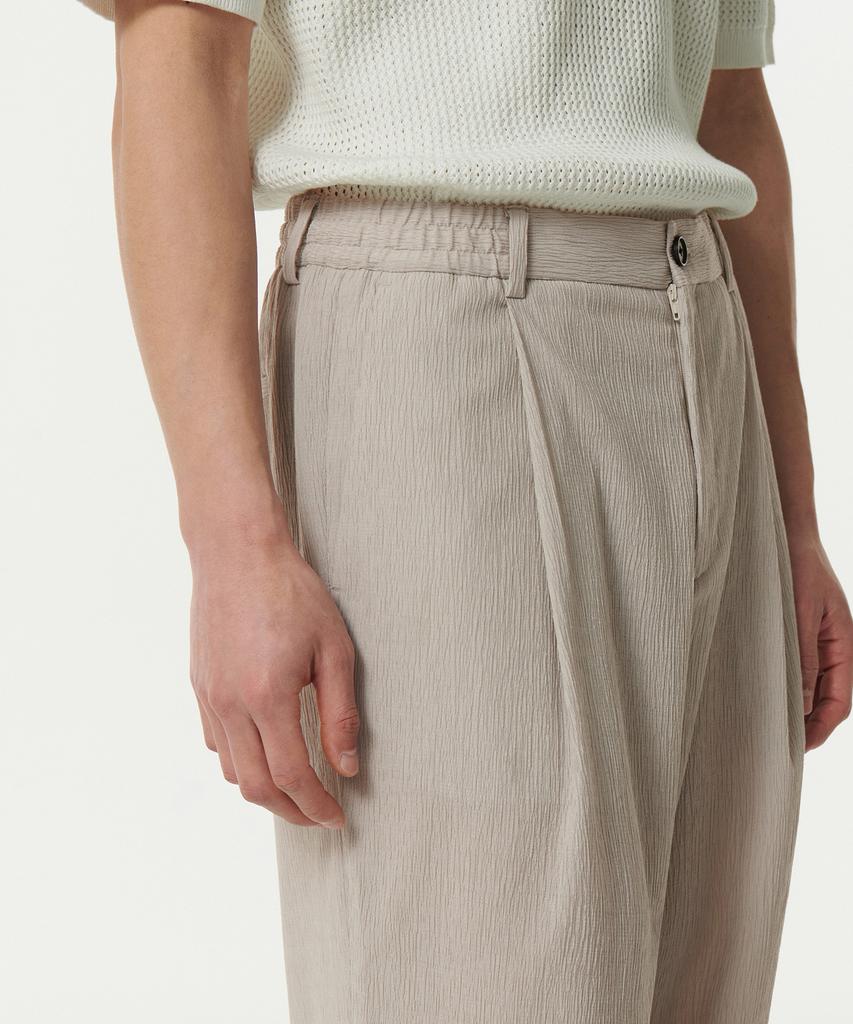 Musinsa Standard Crinkle One-Pleat Wide Elastic Pants [Light Beige]