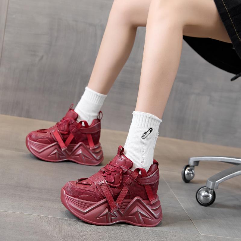 Inner Height Increase Dad Shoes Women's 2025 Autumn New Retro Old Casual Shoes Muffin Platform Versatile Trend Women's Shoes