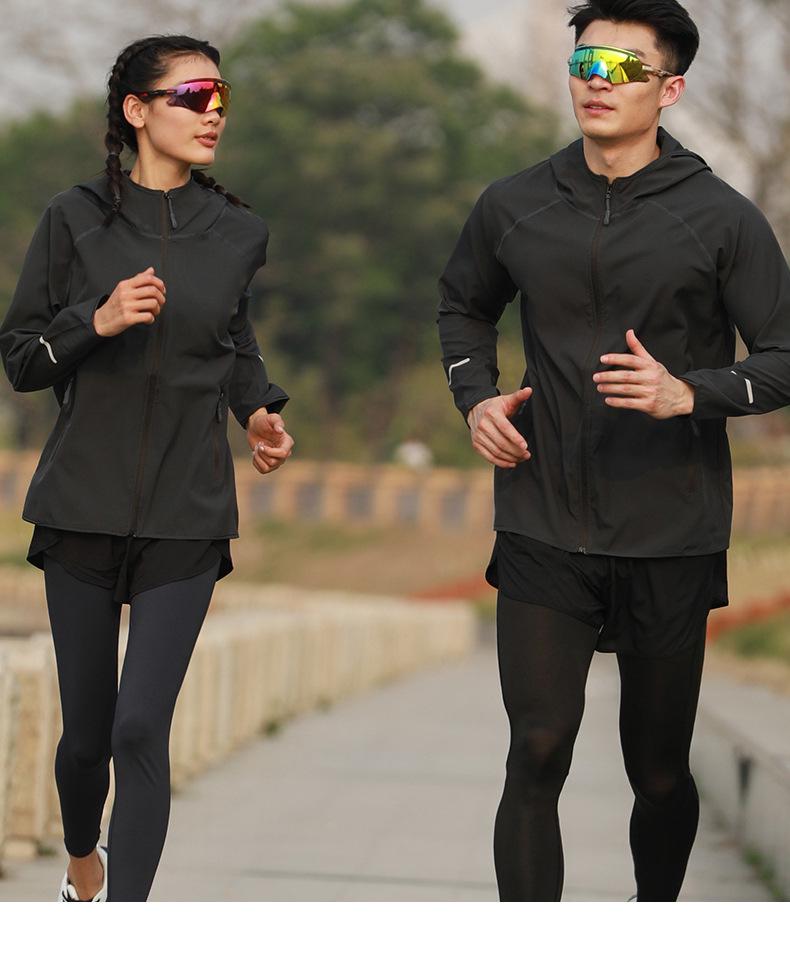 Unisex Leichter Lauf-Windbreaker mit Kapuze - Schnelltrocknend, Reflektierend, Langarm, Anpassbares Logo