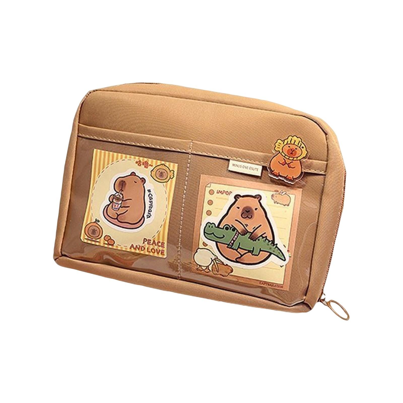 

Милый коричневый пенал с 12 отделениями, пенал с широким раскрытием на 90° с кавайным значком, плюшевые милые канцелярские товары (коричневый)2мл One Size коричневый