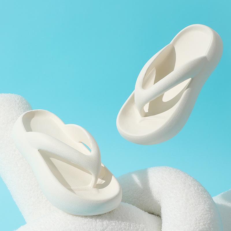 Fashion Women's flip flops for outdoor wear 2025 new summer flip flops women's shoes thick sole anti slip