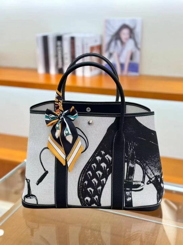 Women's Genuine Leather Garden Tote - 2025 Canvas & Cowhide, Large Capacity, Contrast Color Shoulder Bag