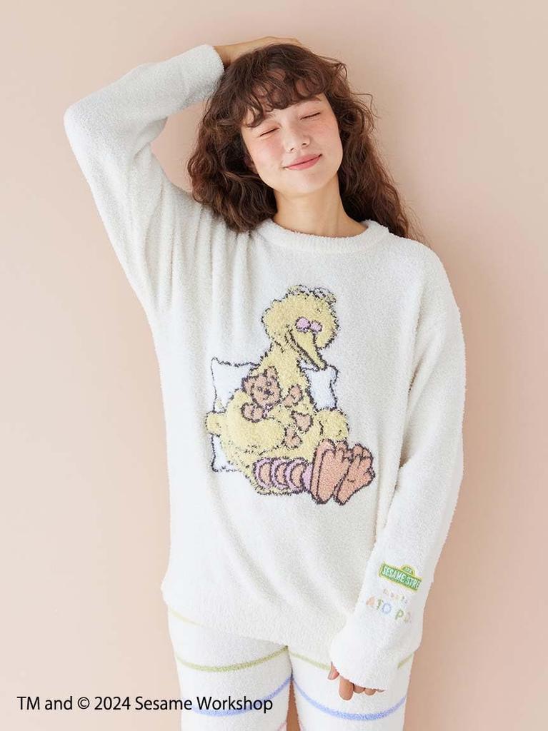 Gelato Pique Sesame Street Motif JQD Pullover Long Pants Set White & (PWNT245058) Women's