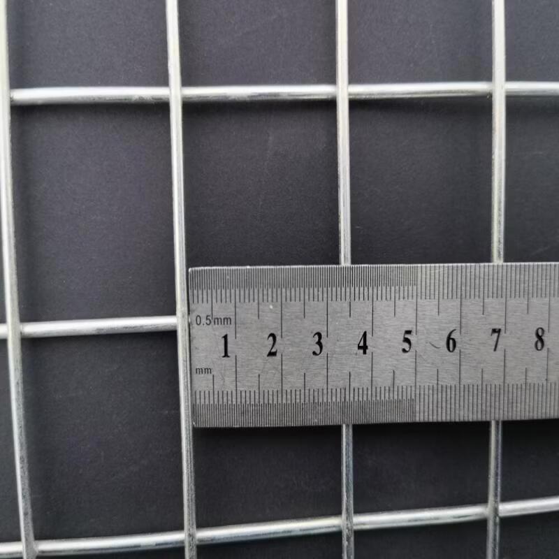 Galvanized Wire Mesh Fence