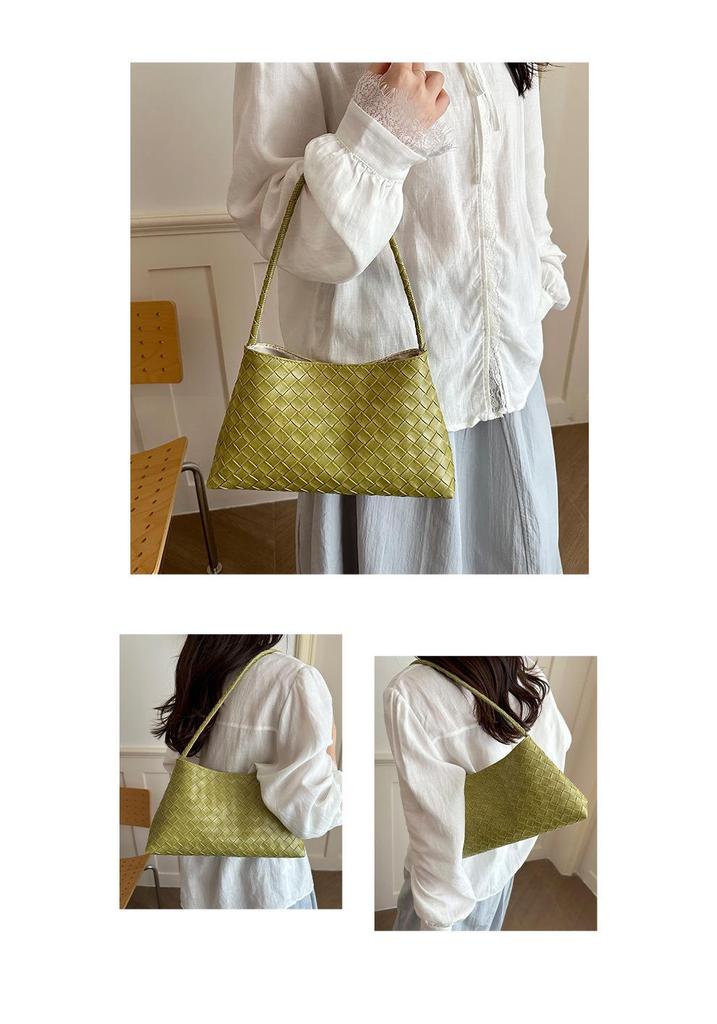 Luxurious Hand-Woven Baguette Shoulder Bag - Versatile New Season Handbag