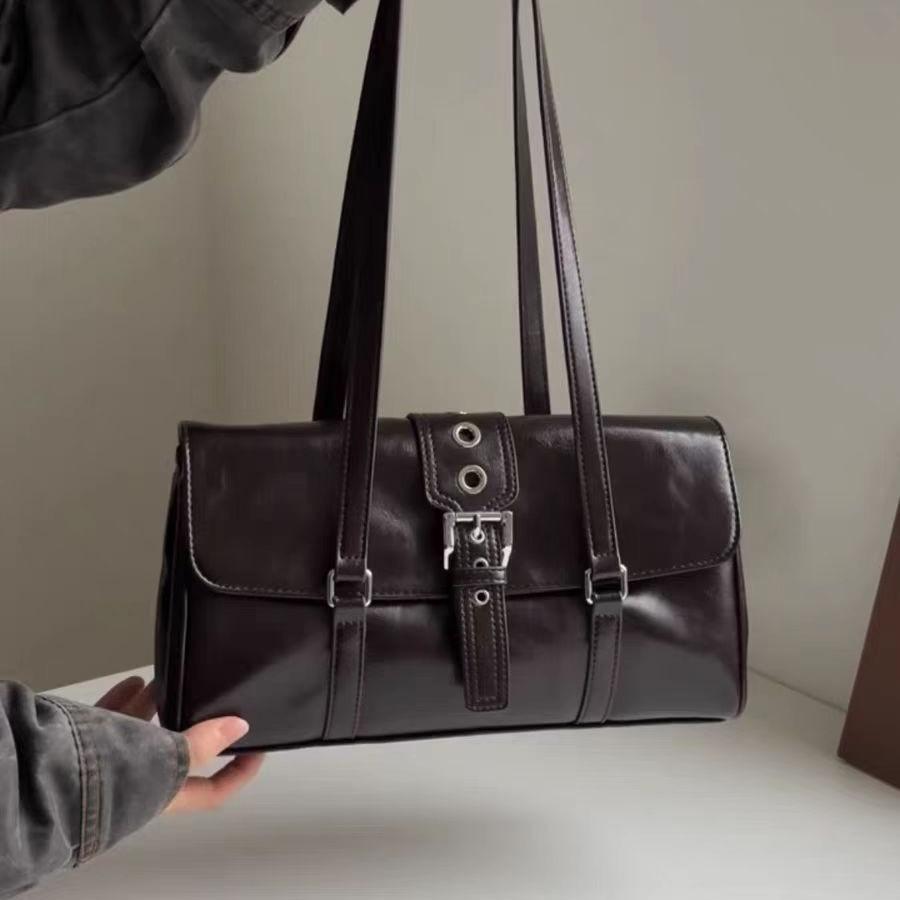 Niche design handbag bag new sweet cool babes locomotive bag retro commuter armpit bag