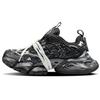XLG RUNNER DELUXE Low Top Running Shoes Unisex Black IH0070(Team862-)