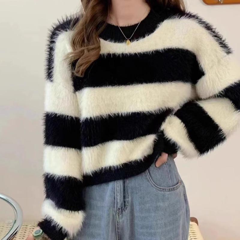 New contrasting stripes autumn and winter loose fashion lazy wind pullover women's crew neck knitted sweater women's