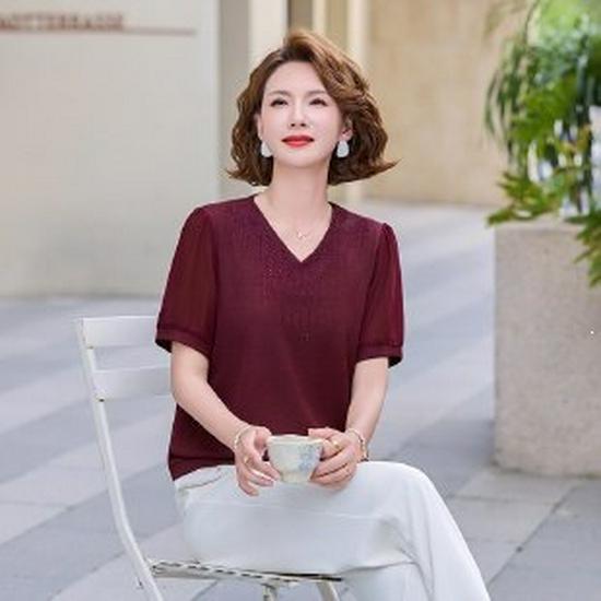 Fashionable Chic Knitted Short Sleeve Top for Middle-Aged Women - 2026 Summer Collection 2XL