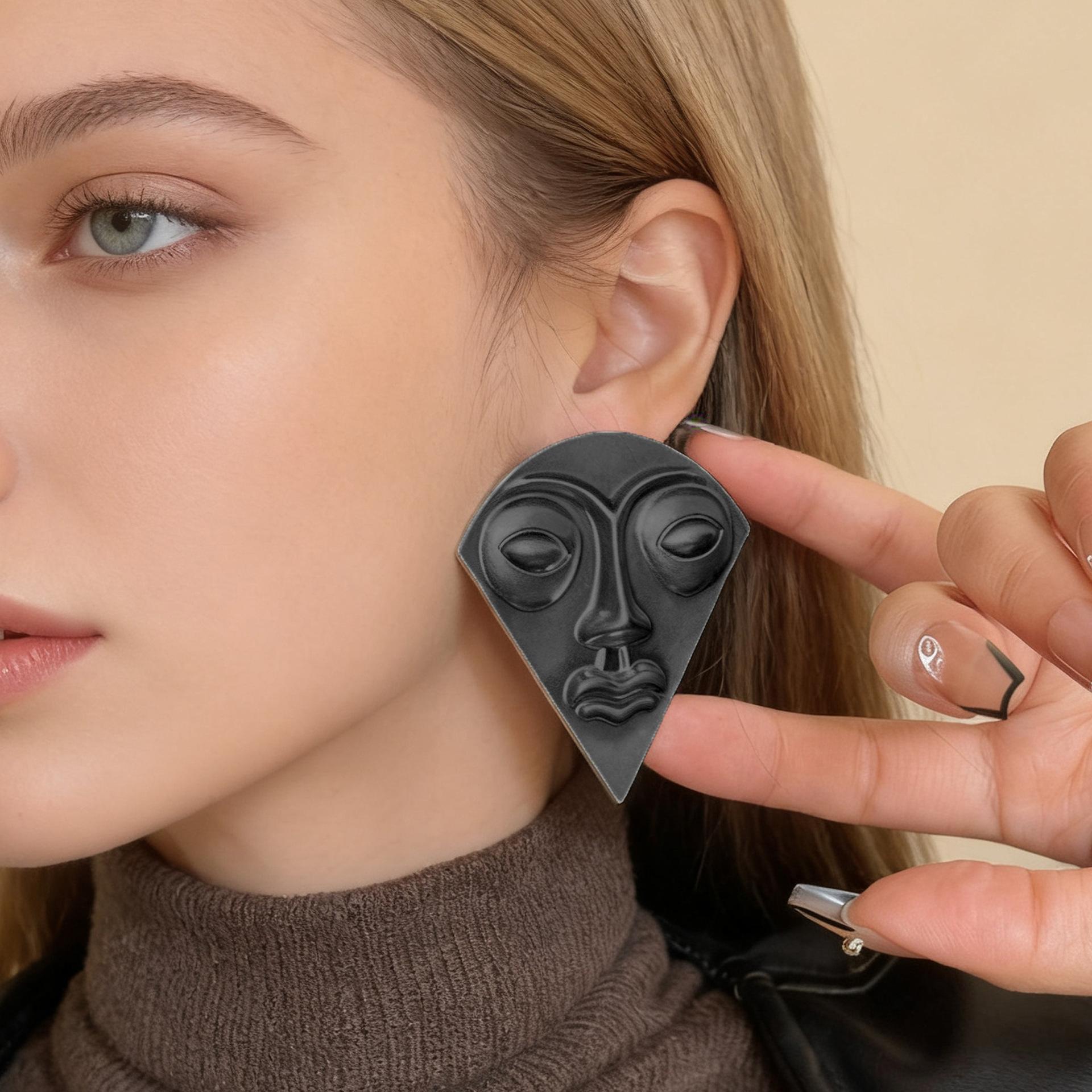 Абстрактные трехмерные серьги-лицо, преувеличенные, универсальные серьги для женщин чёрный