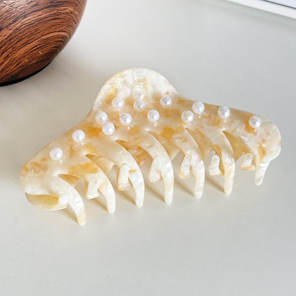 Acetate Large Fashionable Hair Claw With Pearl Accents Versatile For Any Occasion