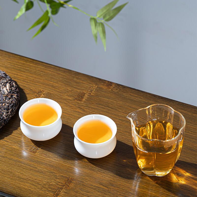 Raw Pu-erh Tea Bulang Mountain Ancient Tree Cake Menghai Region 100g Sweet Aroma