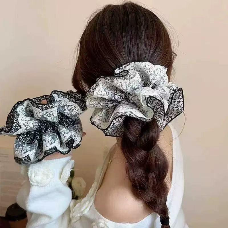 Vintage Krajková Květinová Dvouvrstvá Extra Velká Gumička do Vlasů