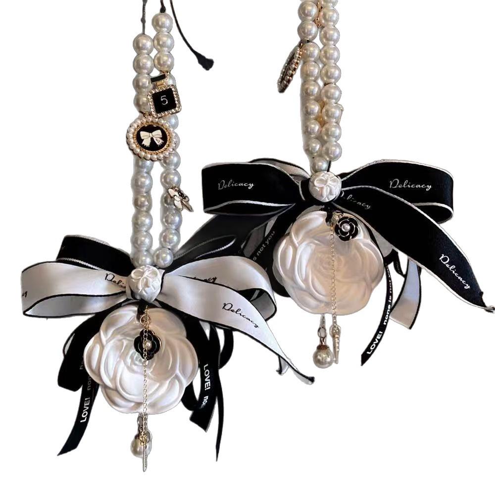 2025 Camellia Scent Rearview Mirror Pendant & Aroma Diffuser