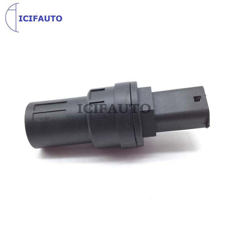 Speedo Sensor For Nissan Renault 19 21 Clio Espace Laguna Megane Trafic Vauxhall VivaroOpel 7700425250 7700414695 7700810043