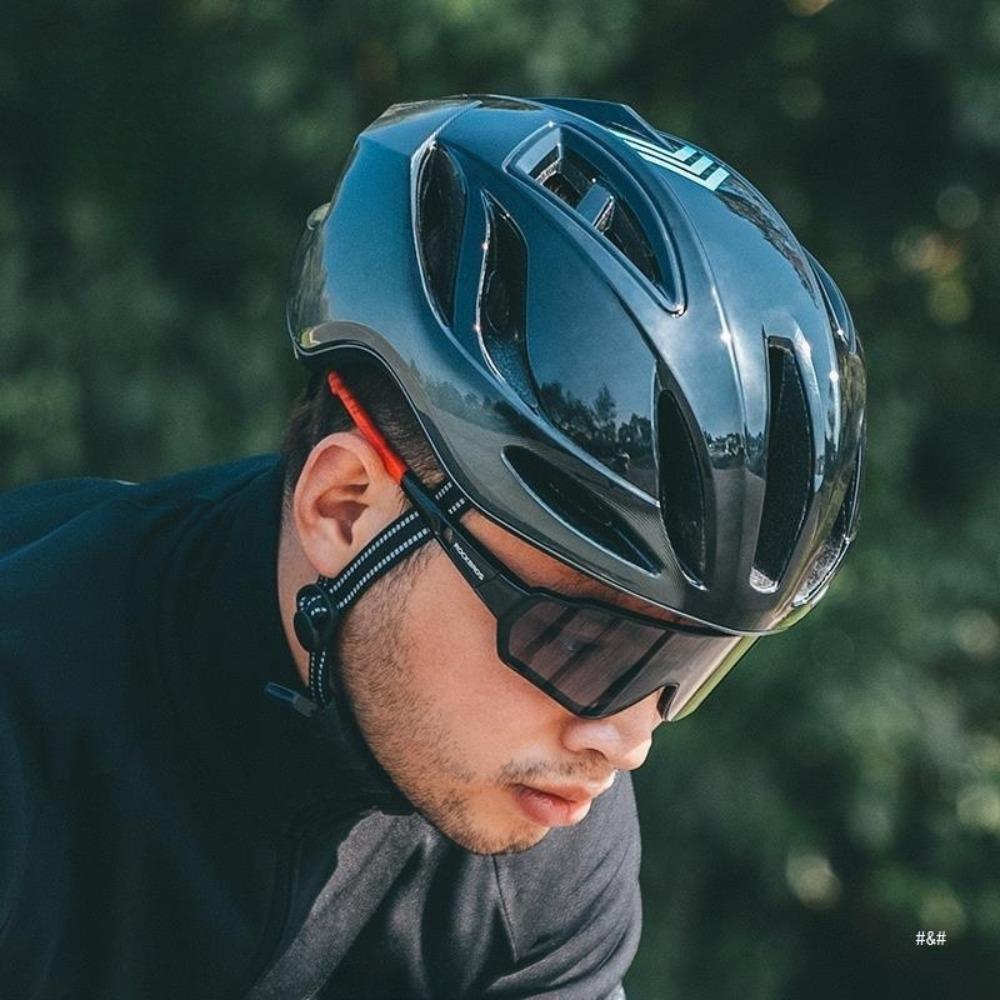 Cycling Helmet Integrated Cycling Helmet Mountain Bike Road Cap Equipment Men and Women