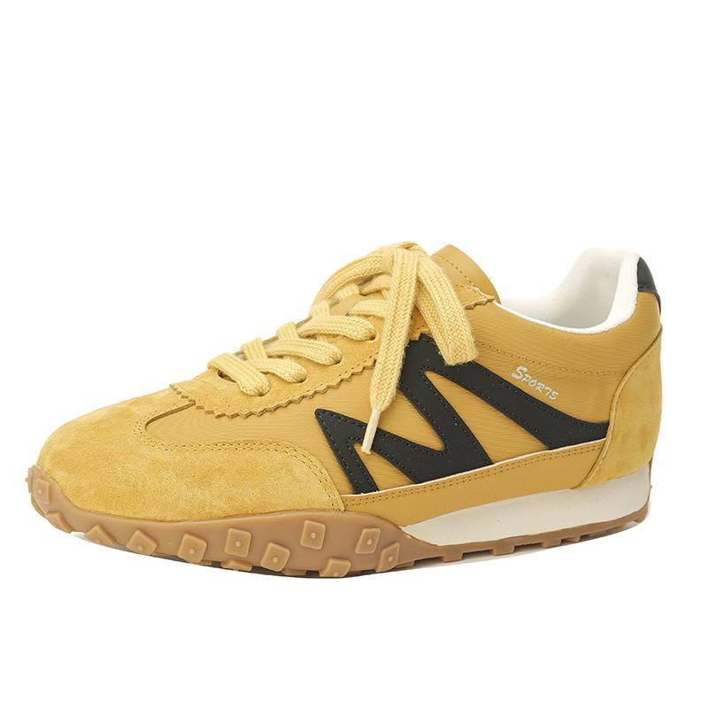 2025 small spring and summer new sports shoes women's shoes leather color matching casual breathable versatile retro German training shoes