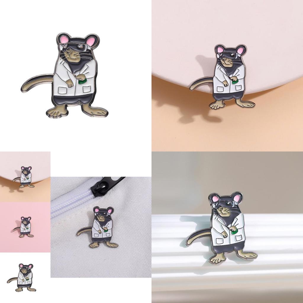 Playful Cartoon Mouse Brooch In Trendy White Coat Design Ideal For Fashionable Gifts And Accessories