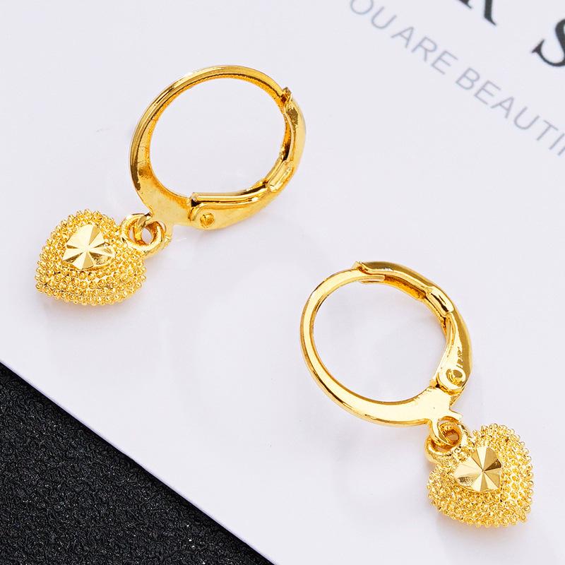 Cercei imitație aur nisipiu de înaltă calitate: Design cu ciucuri de lungă durată pentru femei, Accesorii din cupru transfrontaliere