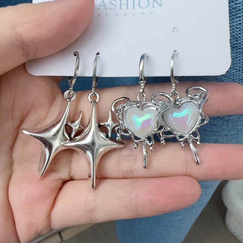 2025 Neue Mode Zinklegierung Farbe Stern Kreuz Anhänger Ohrringe für Frauen Einfache Weiße Opal Herzförmige Ohrringe Y2K Zirkon Geschenke