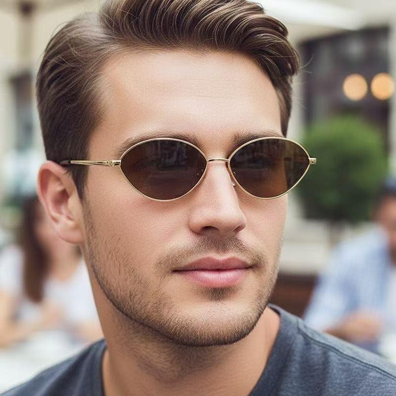 2026 New Small Frame Cat Eye Sunglasses, Metal Frame, Luxury Fashion Trendy Eyewear for Women, Artistic Retro Ladies Sunglasses