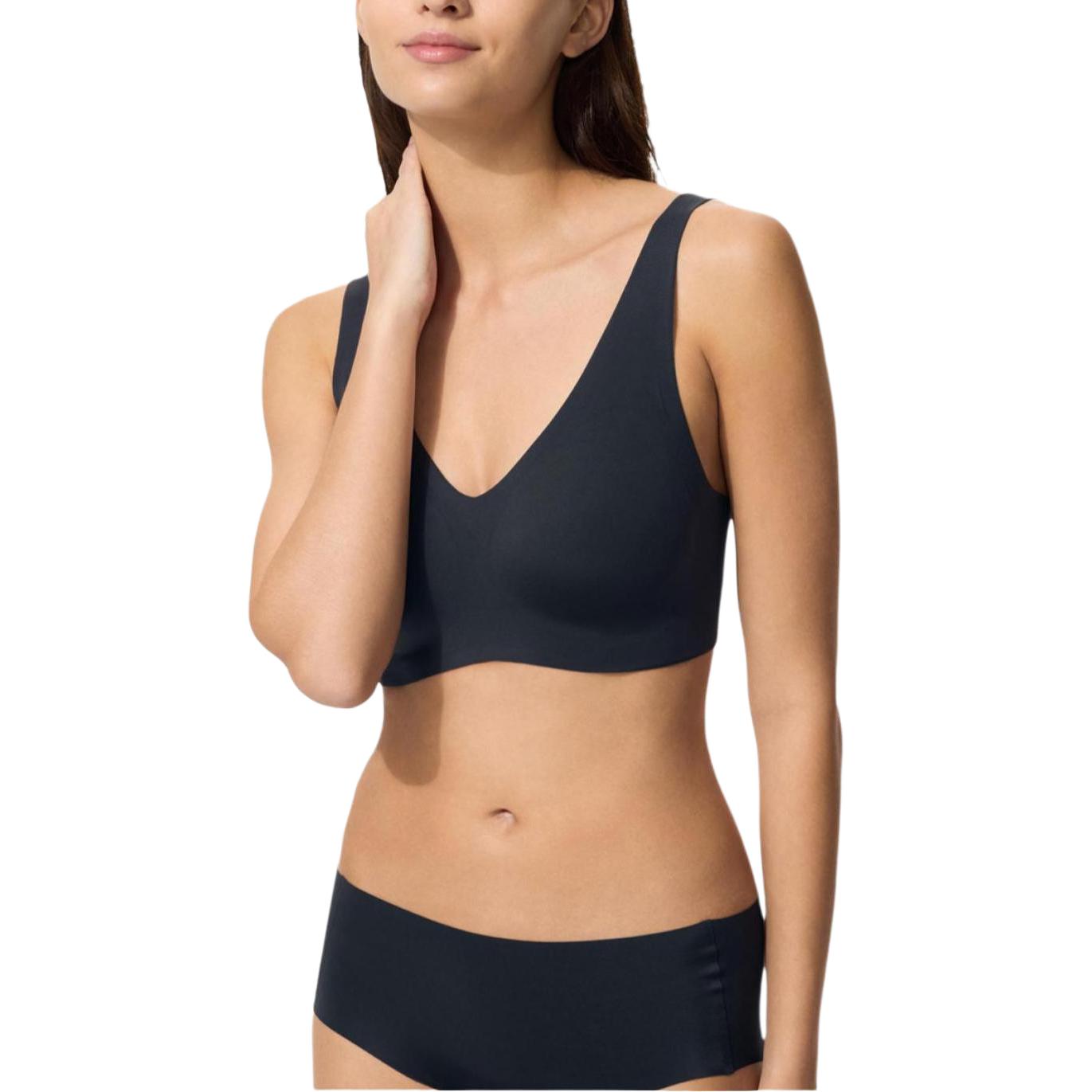 UNIQLO AIRism Mesh Series Comfortable Versatile