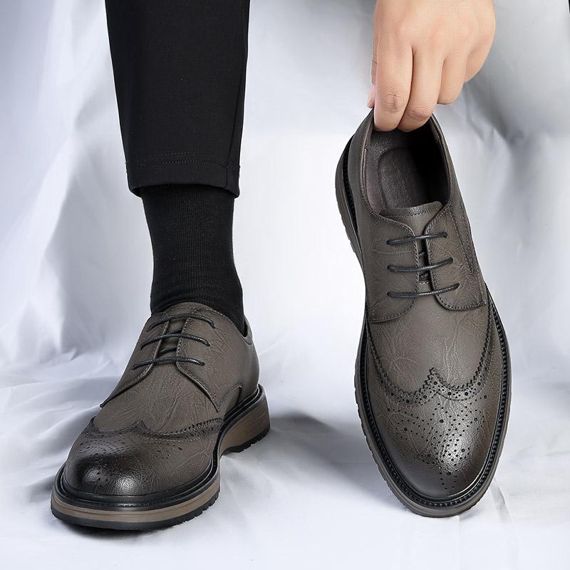 Moda Caliente Venta Hecho a Mano Zapatos Oxford para Hombre Cuero de Alta Calidad Zapatos de Vestir Clásicos Negocios Formales Suela Gruesa Comodidad Zapatos de Hombre