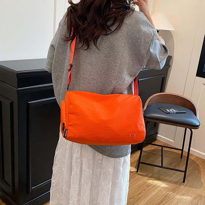 Casual Large Capacity Women Nyl Shoulder Bags Solid Color Ladies Messenger Handbags Simple Travel Sports Female Tote Bag