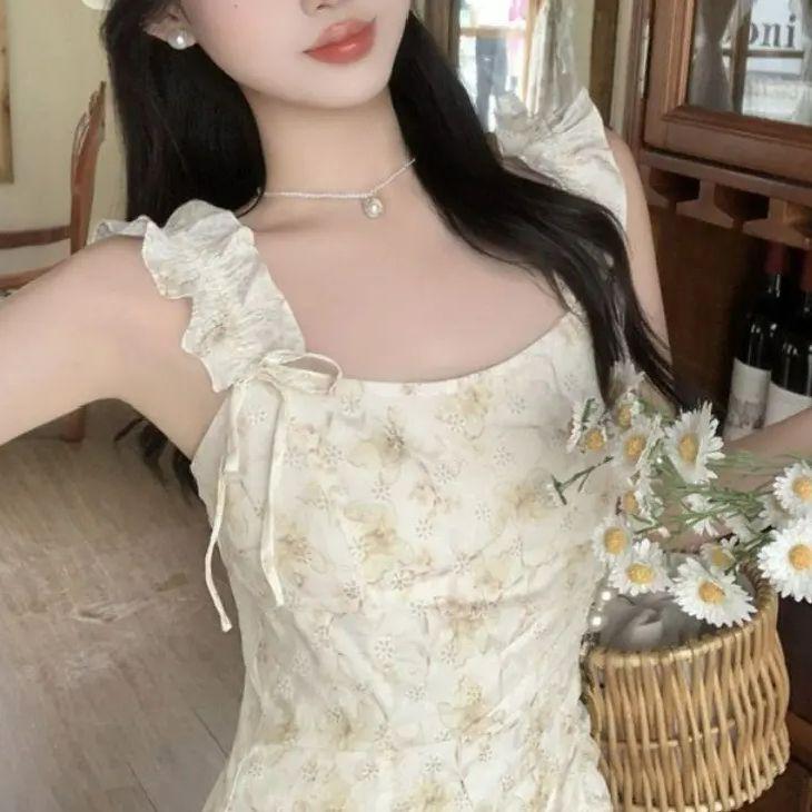 French temperament suspender skirt summer new floral dress women's waist small looking thin suspender skirt short skirt