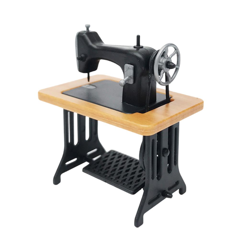 Miniature Sewing Machine Model For Dollhouse Decoration And Collectors 1/24 Dollhouse Scale Furniture Display Props