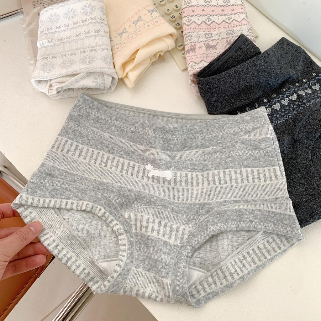 Plus Size Ladies Spring and Autumn Cotton Extended Crotch Triangle Briefs