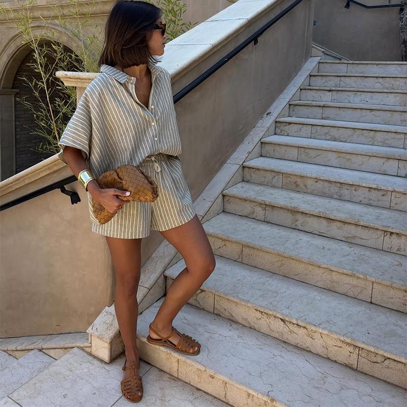 Striped Shirt Shorts Set Spring/Summer 2025 New Fashion Women's Comfort and Leisure 2-piece Set Loose Retro Versatile